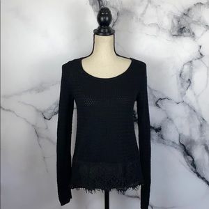 🎁 LUCKY black knit sweater w/ lace trim